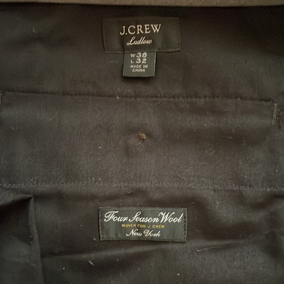 Ludlow Classic Fit 38x32 (Gray) - Picture 2 of 4